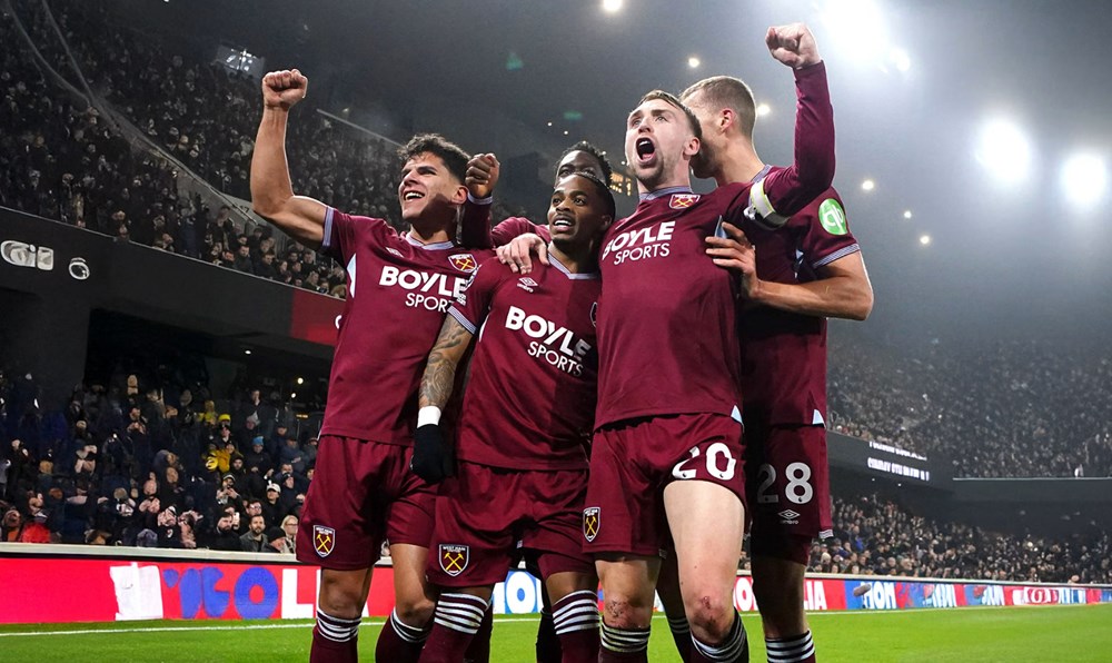 Nhận định West Ham vs Leeds United (22h30, 5/4): "Búa tạ" quyết đấu "The Whites" tại Tứ kết FA Cup 25/26