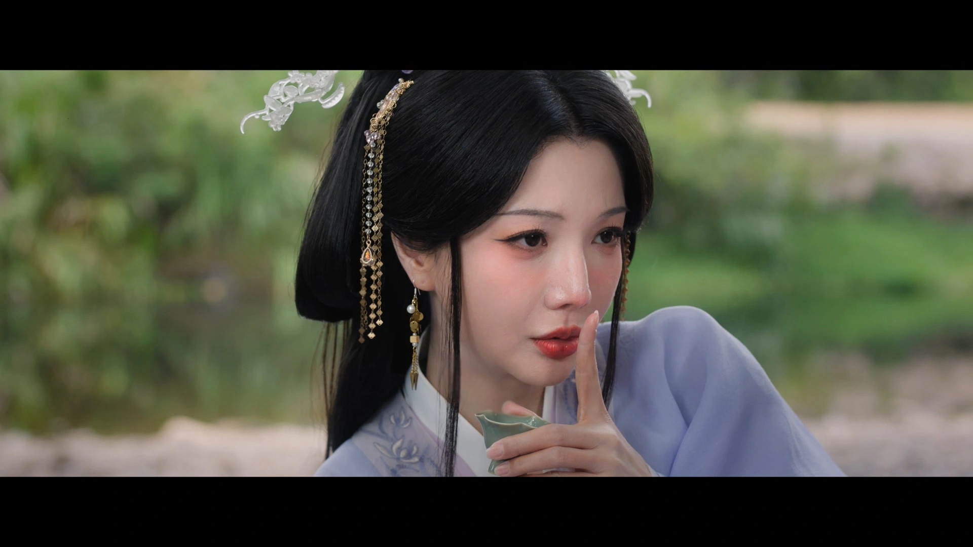 Review Tước Cốt (Key to the Phoenix Heart) tập 11–12: Thân phận Thái tử tiền triều của Tiêu Vô Y bị hé lộ